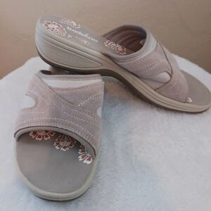 Easy Spirit Halfstep Gray Suede Slide Sandals. size 9M